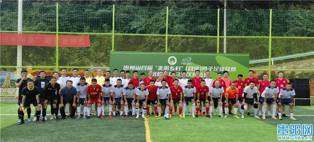 陈宝国眼泛泪花，非常悲痛：“他太拼命了，不应该的，好人应该长寿的。